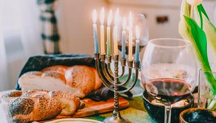 开云-MAD险胜SHR，Peanut三分雨点燃全场｜电竞巅峰之战的激情瞬间