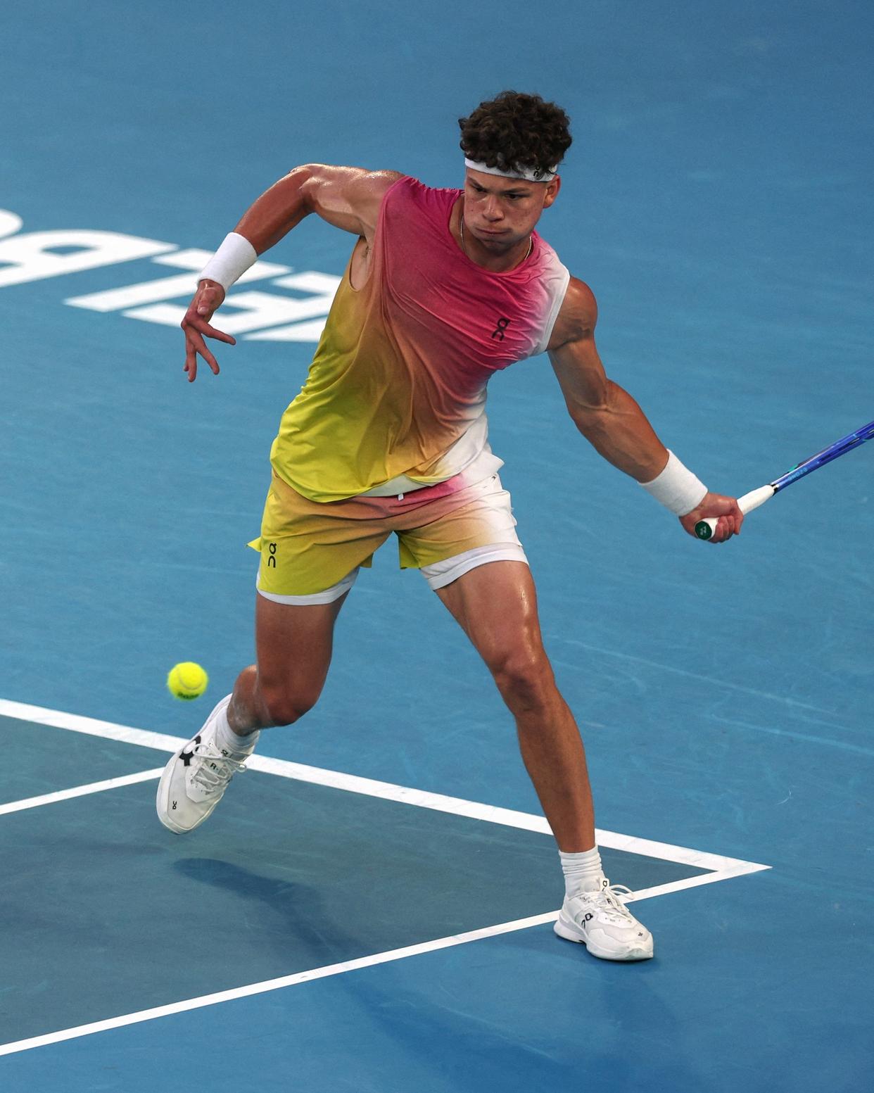 开云下载-包含拉沃尔杯碾压ATP总决赛，辛纳点燃赛场的词条