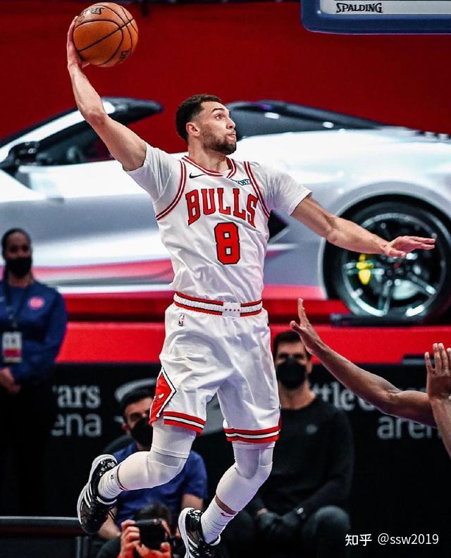 湖人绝杀吉林队,拉文刷新纪录 湖人绝杀吉林队,拉文刷新纪录