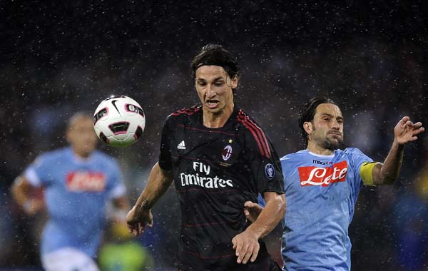 比利时翻盘那不勒斯,伊布点燃赛场 比利时翻盘那不勒斯,伊布点燃赛场